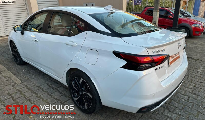 VERSA EXCLUSIVE full