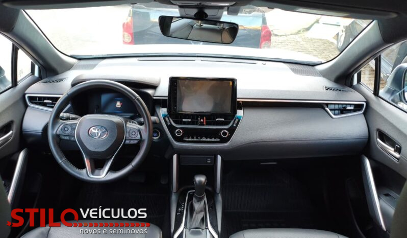 COROLLA CROSS full