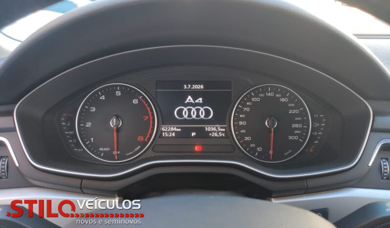AUDI A4 full