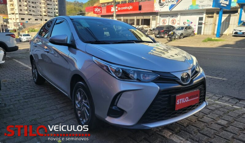 YARIS XS full