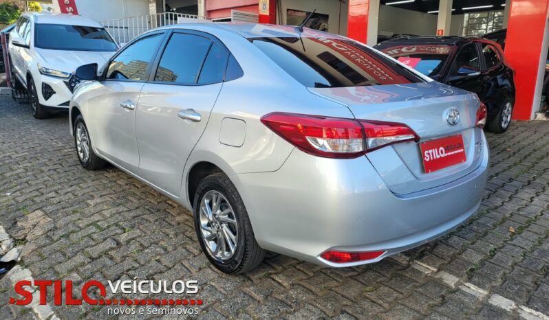 YARIS XS full