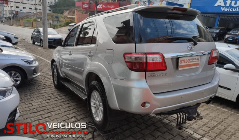 HILUX SW-4 full