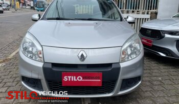 SANDERO full