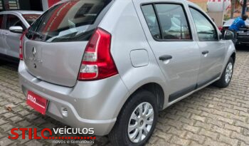 SANDERO full