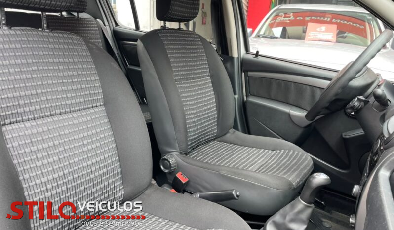 SANDERO full