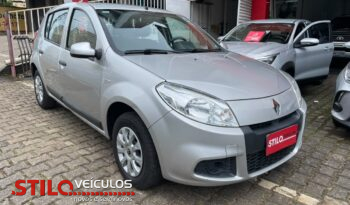 SANDERO full
